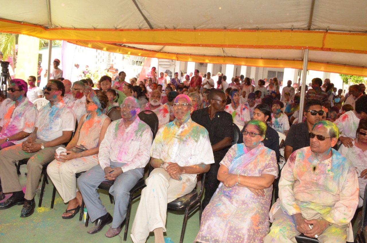 President urges Guyanese to practice Holi principles of love and unity daily
