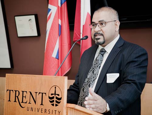 Dr. Suresh Narine: The World Renowned Scientist from Herstelling