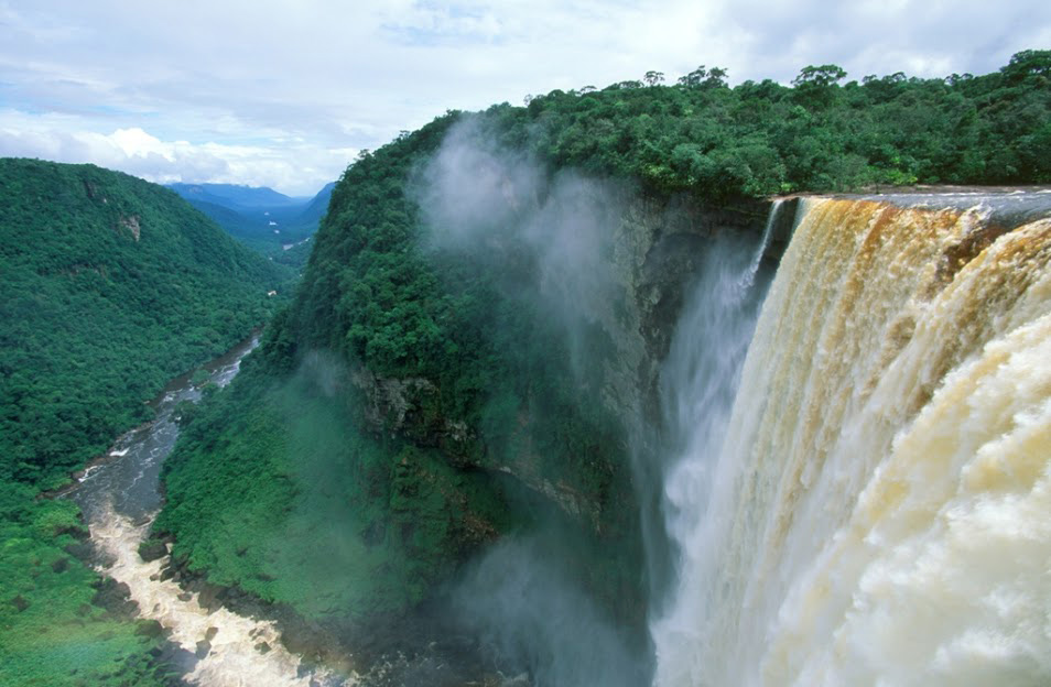 Growth of Guyana’s Tourism Sector poised to take quantum leap in 2016