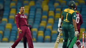 Sunil Narine had Hashim Amla lbw for 16