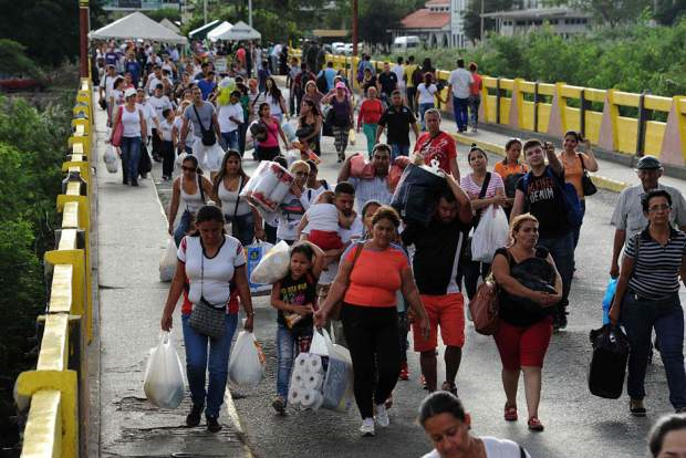 Venezuelan men plead: ‘We are dying at home’