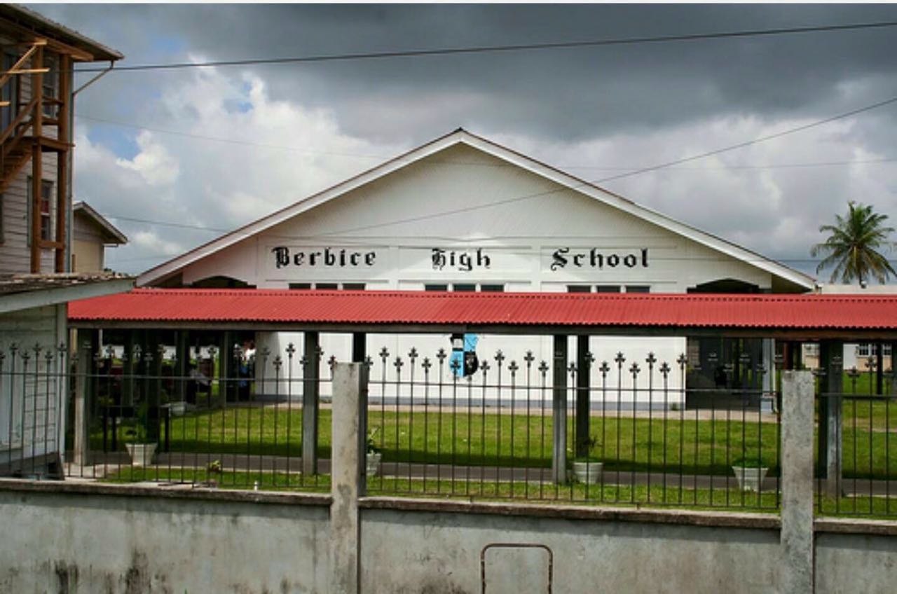 BHS celebrates 100th anniversary; President pledged $1M towards improving IT Centre
