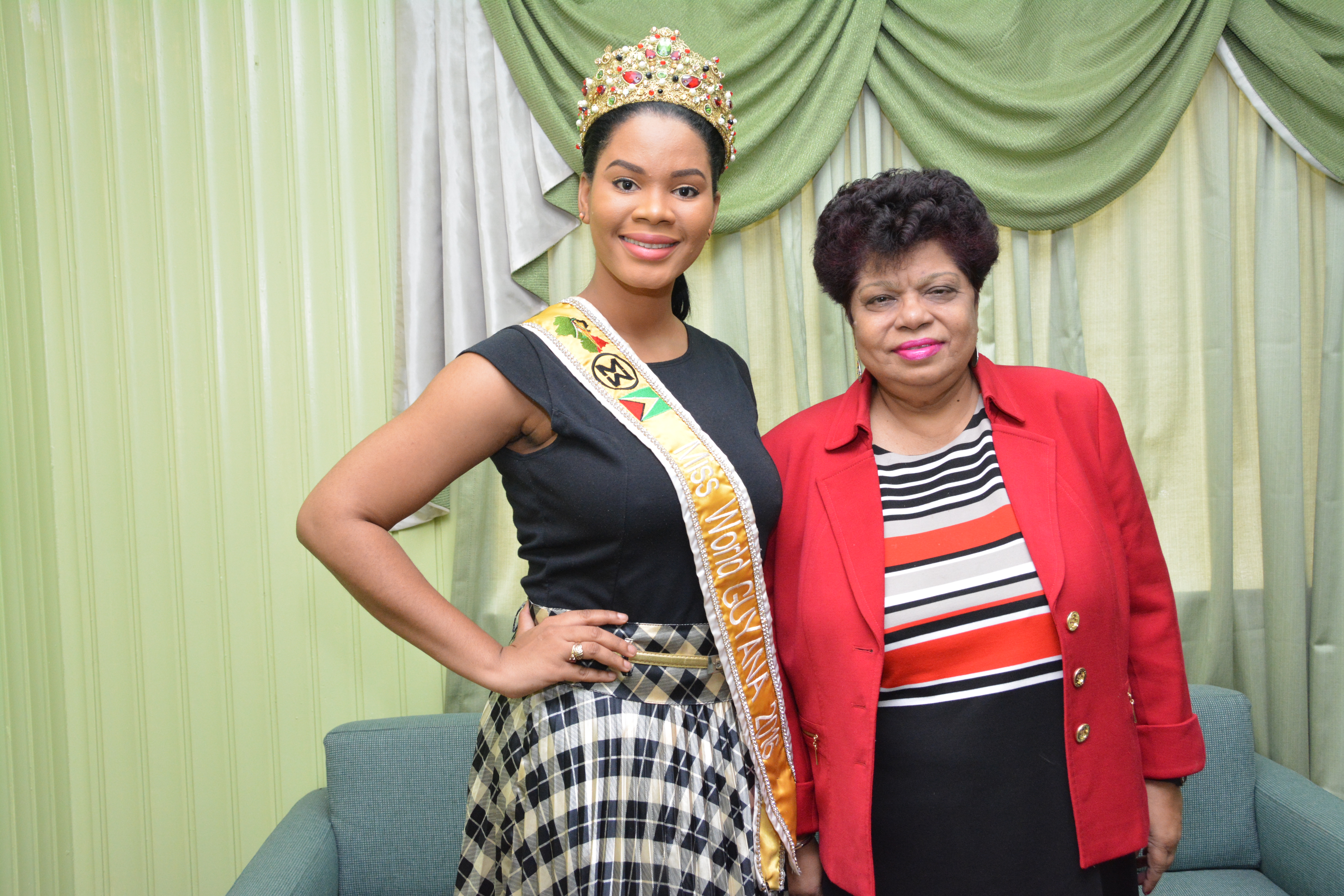 Gov’t to work with Miss World Guyana 2016 to bridge societal gaps