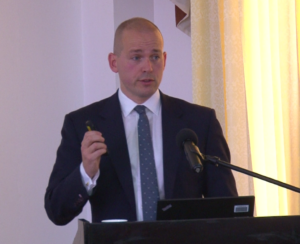 Consultant, Chris Pateman Jones
