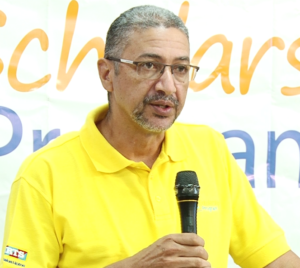 Courts Managing Director- Clyde De Haas