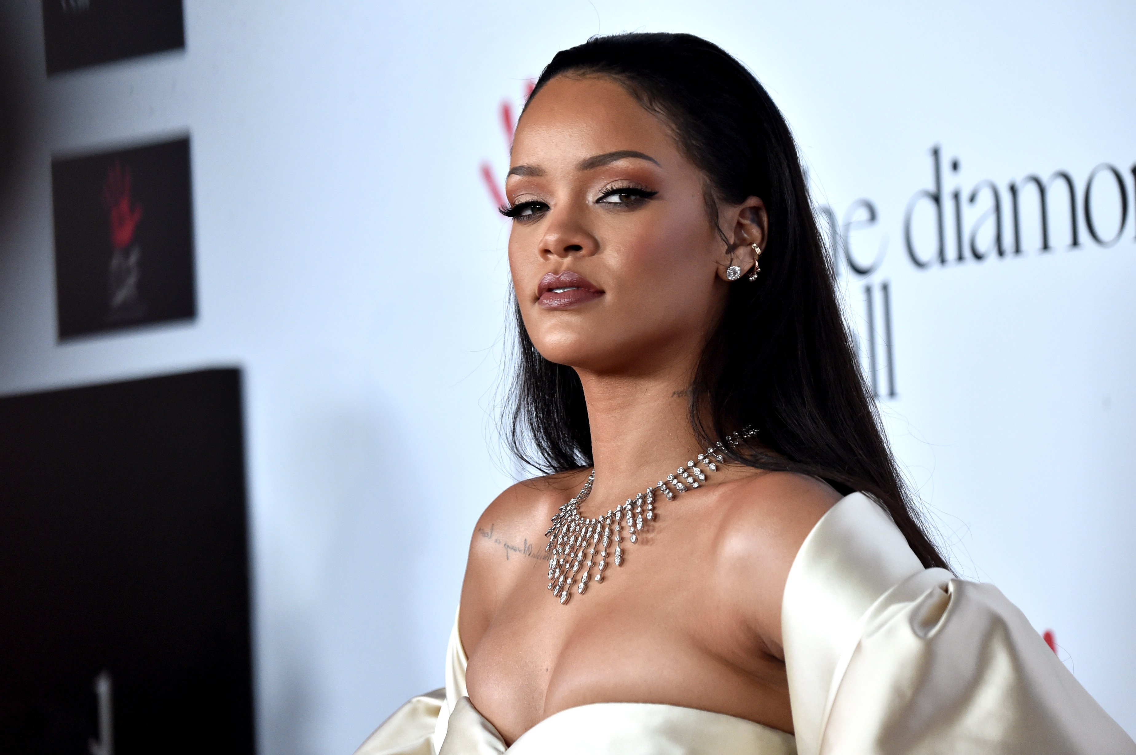 Rihanna Beats Beyonce On Forbes’ Highest-Paid Women In Music List