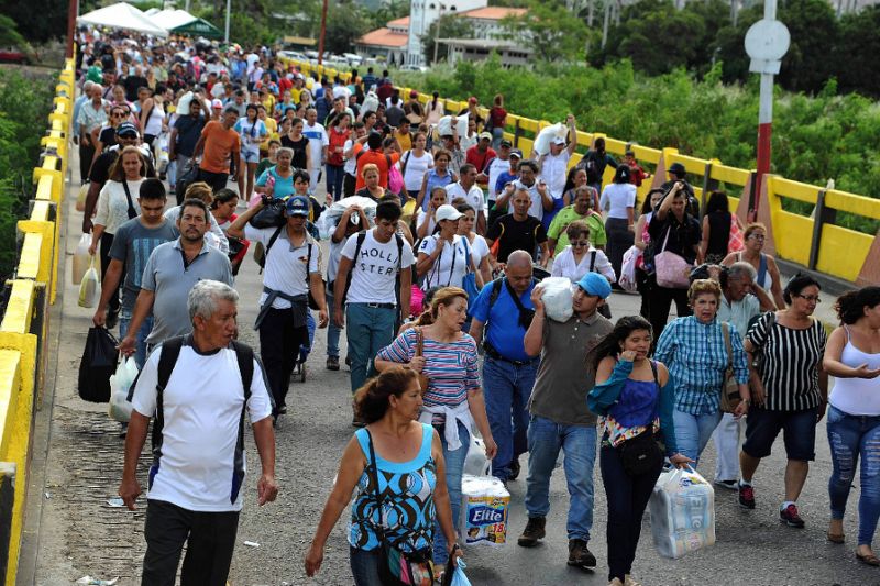 Countries urged to help Venezuelans fleeing crisis