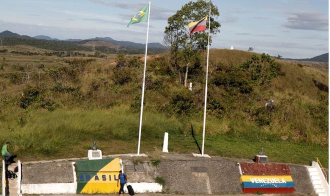 Brazil briefly closes border with Venezuela