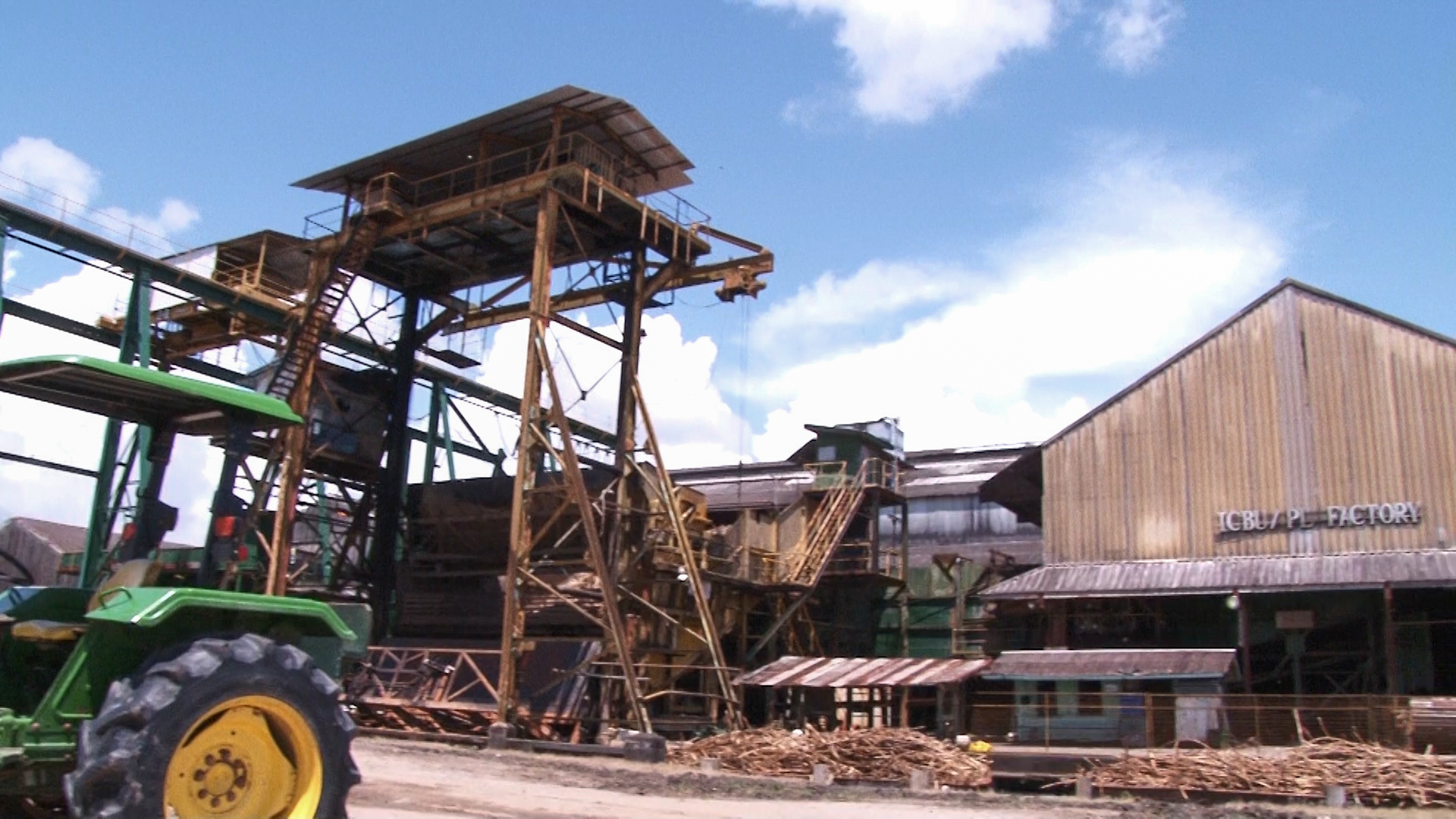 Sugar workers miraculously escape death at Uitvlugt Estate