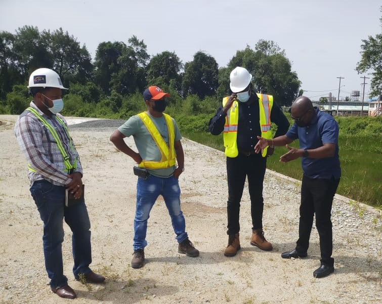 Ninvalle gets first-hand assessment of track construction in Berbice