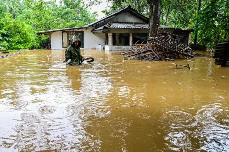 Sri Lanka death toll from floods and landslides reaches 123