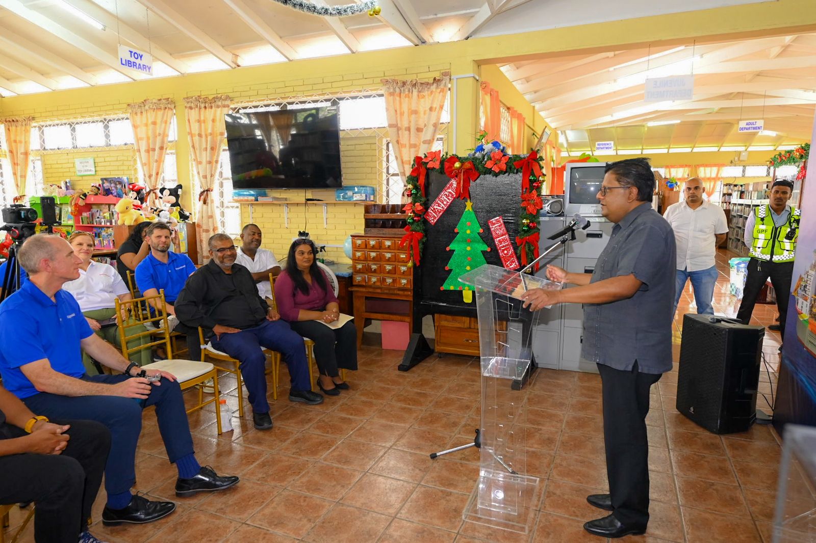 ‘Oil and Gas Corner’ launched at New Amsterdam library 