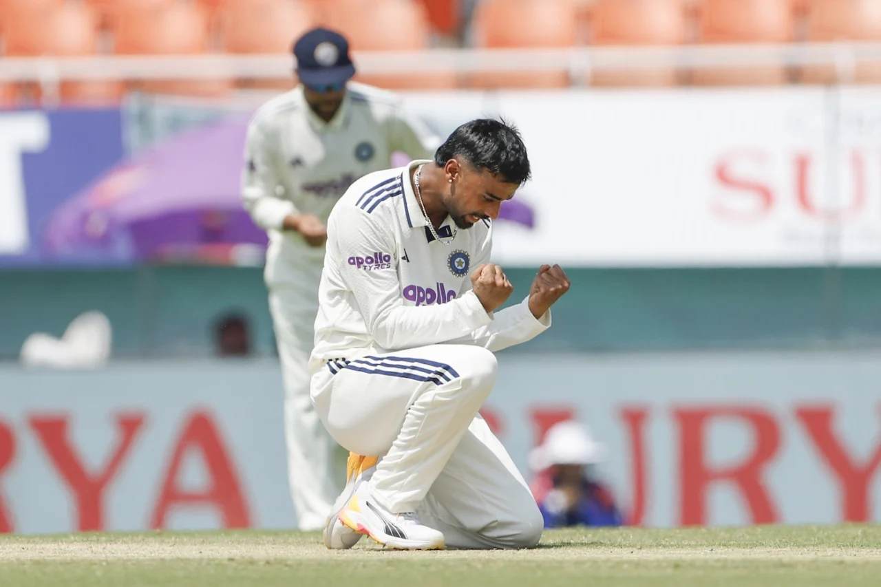 Debutant Suthar takes three after Gill, Rahul centuries lead India to 564